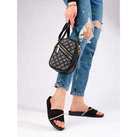 Chanclas negras con adorno Shelovet dorado negro 4
