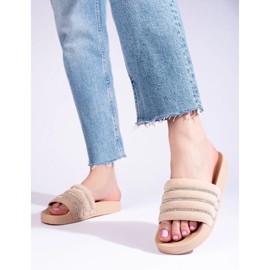 Chanclas de mujer beige con pedrería de Shelovet 3