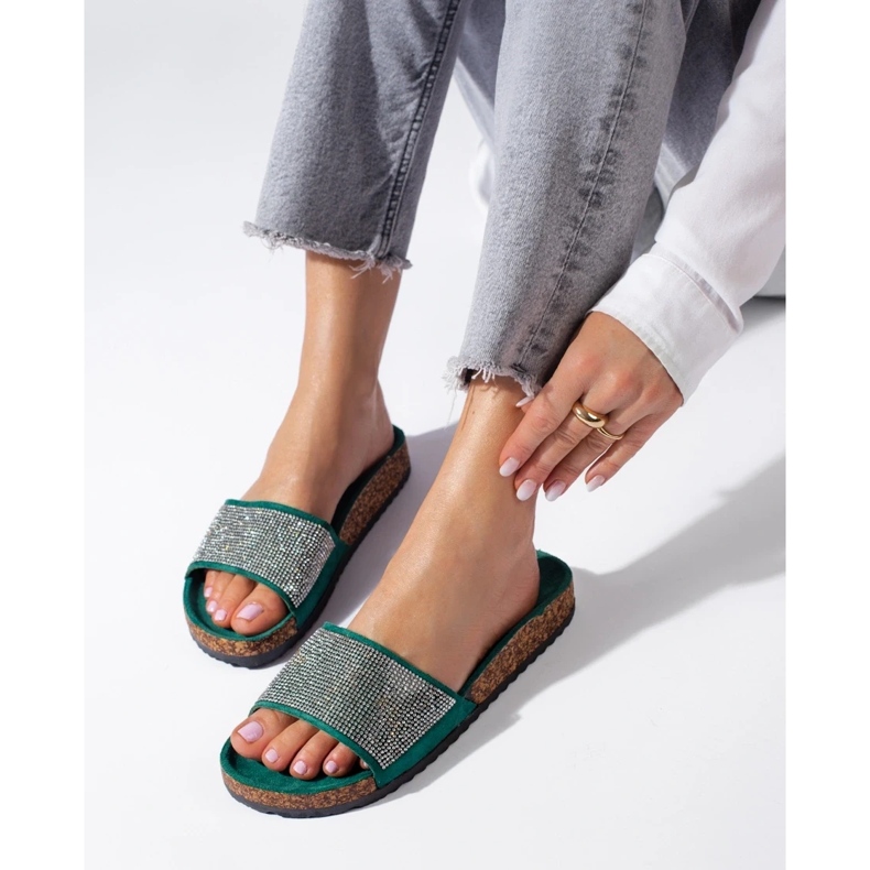 Chanclas Shelovet de corcho verde con circonitas 2