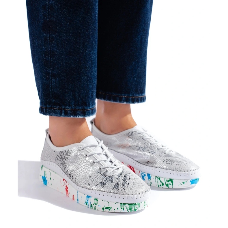 Zapatos de mujer en piel plateada con plataforma Shelovet de color 2