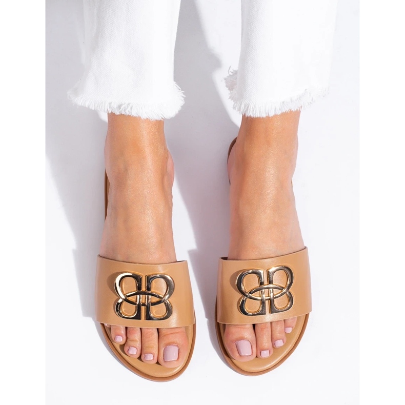 Zapatillas de casa clásicas de mujer Shelovet negras beige 1