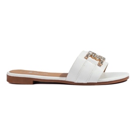 Babuchas blancas de mujer con una elegante hebilla Shelovet blanco 4