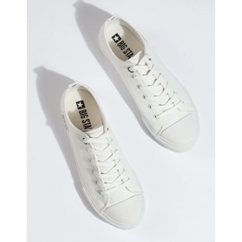 Deportivas blancas para hombre fabricadas en piel ecológica Big Star KK174008 blanco 4