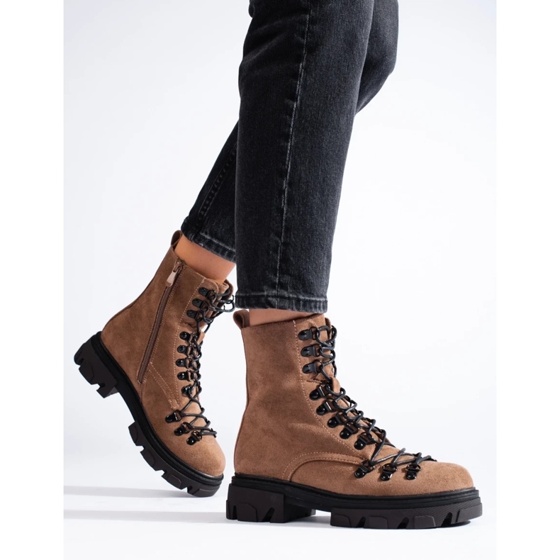 Botas de trabajo marrones con cordones de ante de Vinceza beige 2