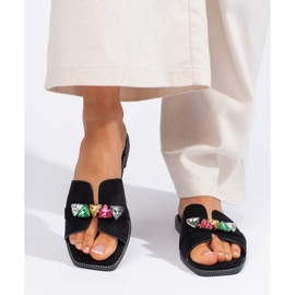 Chanclas de mujer negras con piedras. negro 2