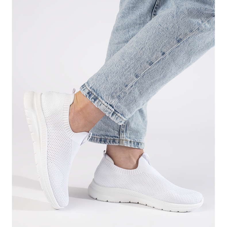 Zapatillas deportivas sin cordones blancas. blanco 2