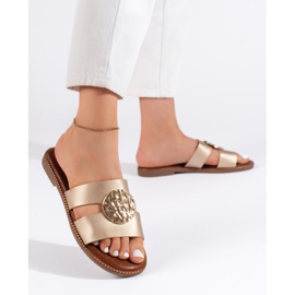 Chanclas de mujer clásicas doradas. dorado 2