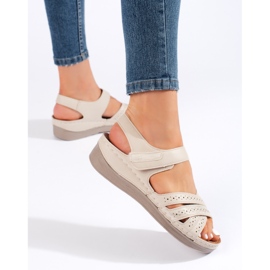 Sandalias mujer velcro beige 2