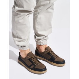 Zapatillas deportivas de hombre negras y marrones. marrón 1
