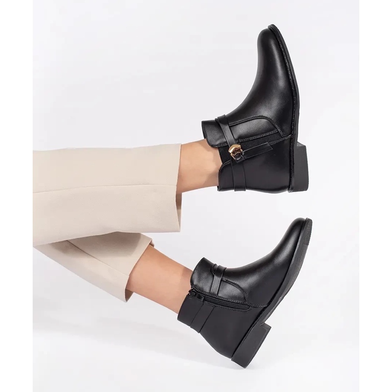 Botines negros de mujer con tira en tacón bajo 1