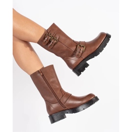 Botines de mujer de piel marrón con plataforma decorada con rayas Sergio Leone 2