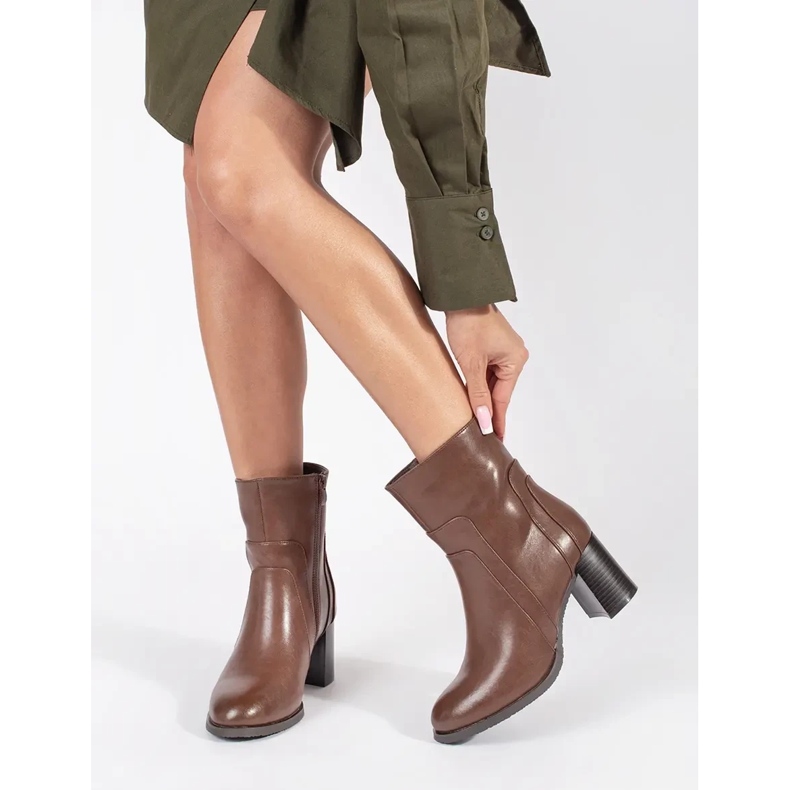 Botines de mujer de piel marrón de Sergio Leone 2