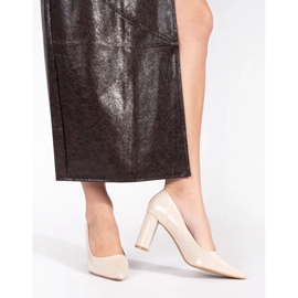 Seastar Elegantes zapatos de tacón charol beige 1 Seastar Elegantes zapatos de tacón charol beige 1