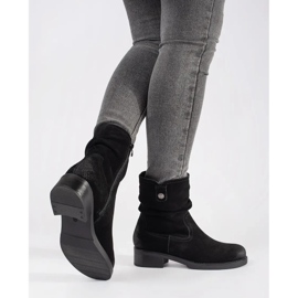 Botines negros con parte superior de cuero con volantes de Sergio Leone 1