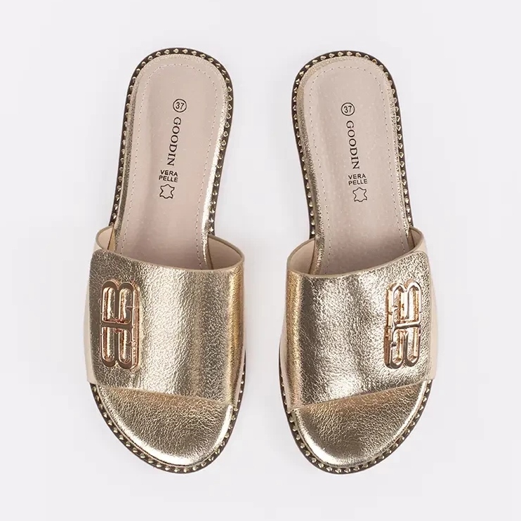 Goodin Chanclas doradas para mujeres con una suela plana con un adorno dorado 1