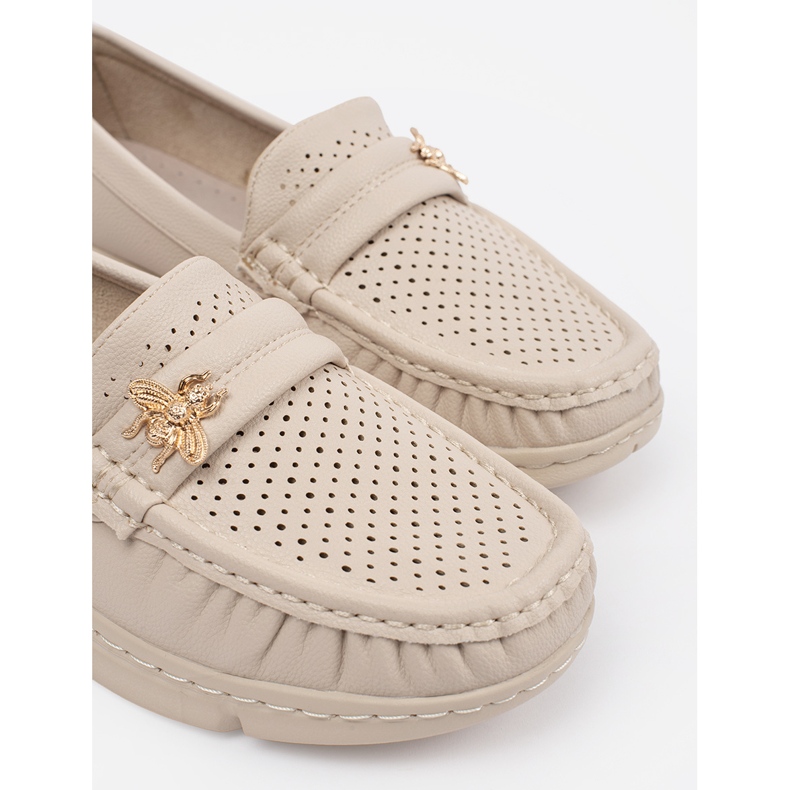 Goodin Beige Openwork Light Mocasins con un alfiler 2