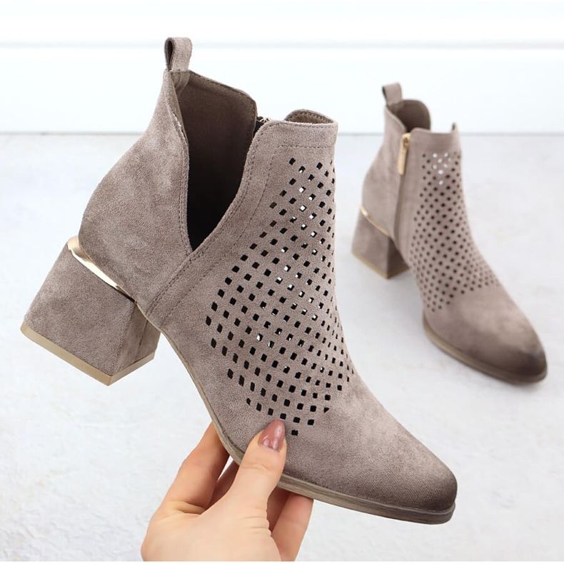 Tacones de gamuza femenina Potocki gris SZ12356 1