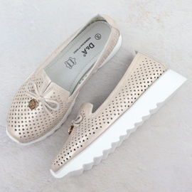 Zapatos de cuero a puertas para mujeres Złote S. Barski LR51-631 dorado 3