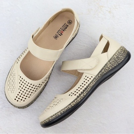 Zapatos para mujeres con beige abierto unisoft 7026 3