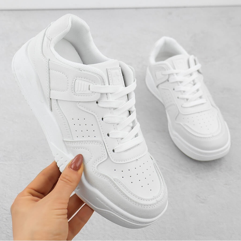 White News 6781 zapatos deportivos blanco 1