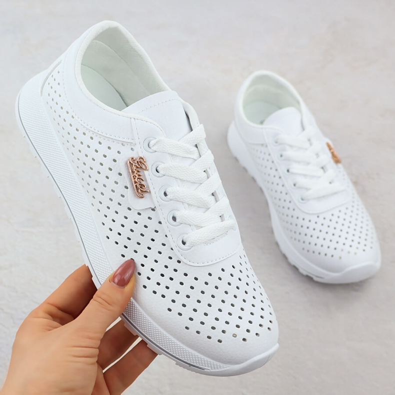 Pumpers de deportes abiertos para mujeres en la plataforma White Potocki Py16346 blanco 1