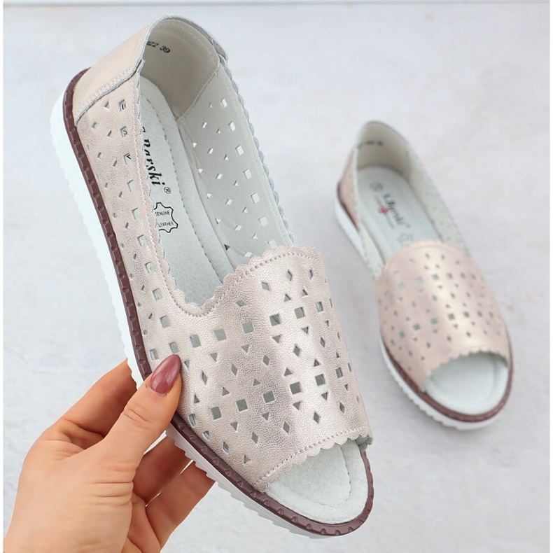 Zapatos de cuero para mujeres Open Toe Openwork Beige S.Barski LR51-922 1 Zapatos de cuero para mujeres Open Toe Openwork Beige S.Barski LR51-922 1