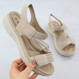 Sandalias para mujeres en la plataforma cómoda beige unisoft 8875 1 Sandalias para mujeres en la plataforma cómoda beige unisoft 8875 1