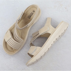 Sandalias para mujeres en la plataforma cómoda beige unisoft 8875 3