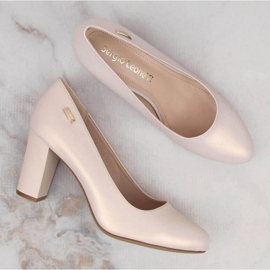 Bombas en el puesto Sergio Leone W SK193B beige perla 13