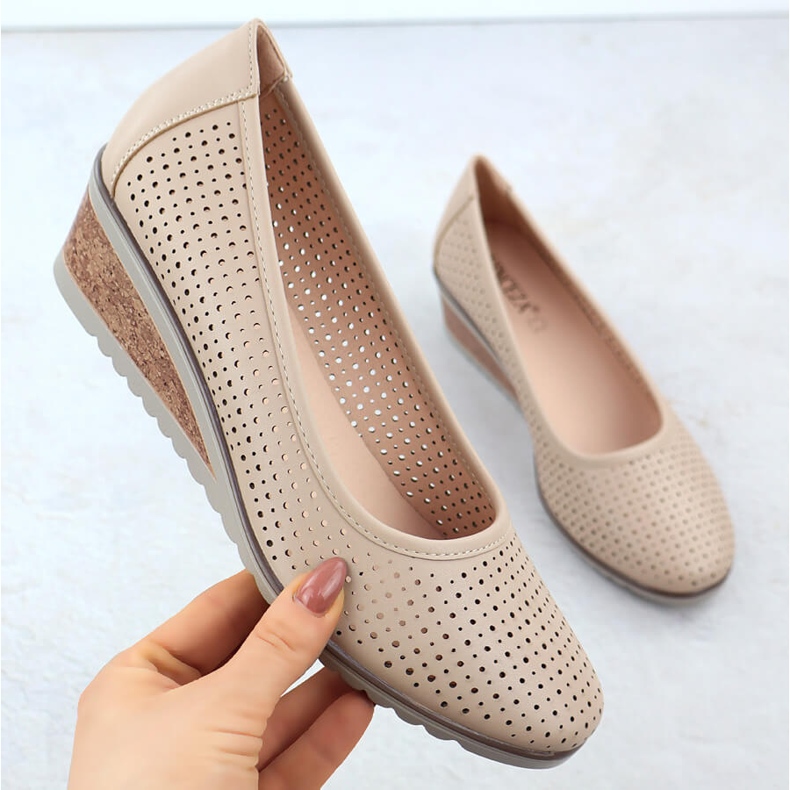 Pombas de mujer zapatos abiertos beige Vinceza 58461 1