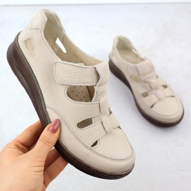 Zapatos de cuero para mujeres en el velcro ecru helios 437 velcro beige 1