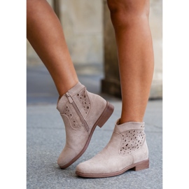 Botas abiertas para mujeres de tacón plano S.Barski Hy51-113 beige 3