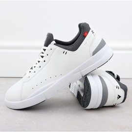 Zapatos deportivos de cuero para hombres blancos mcArthur MC19 3