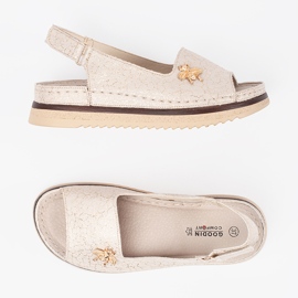 Goodin Sandalias beige en la plataforma con un alfiler 4