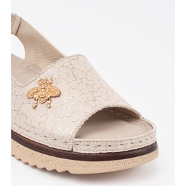 Goodin Sandalias beige en la plataforma con un alfiler 5