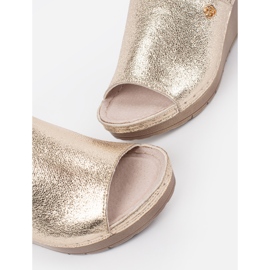 Goodin Flip Golden Women's -Flops en Wedge dorado 5