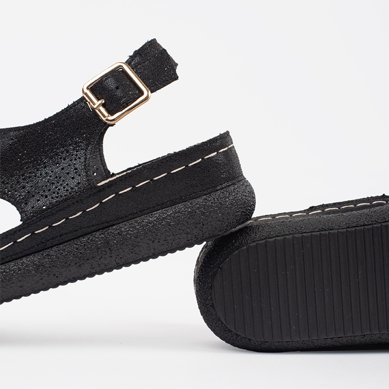 Goodin Sandalias negras en una plataforma ligera negro 1
