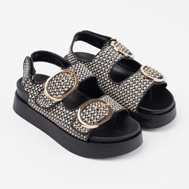 Goodin Sandalias en una plataforma en blanco y negro 1 Goodin Sandalias en una plataforma en blanco y negro 1