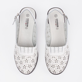 Goodin Sandalias de baja tacón pintadas en blanco 2 Goodin Sandalias de baja tacón pintadas en blanco 2