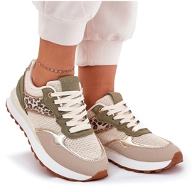 Zapatos deportivos femeninos con estampado de leopardo en la plataforma verde 10