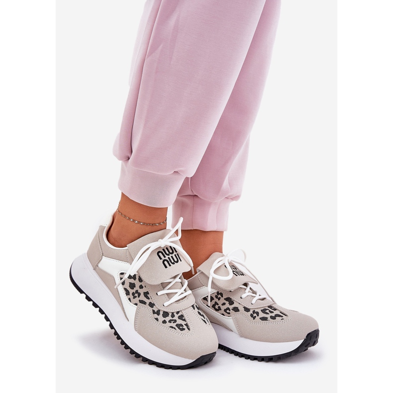 Zapatillas deportivas de zapatillas para mujeres en la plataforma leopardo y blanco y beige 1