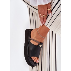 S.Barski Zapatillas de cuero para mujeres en la plataforma con un cinturón decorativo D&amp;A MK51-475 Negro 5