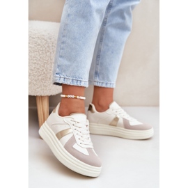 Zapatillas de zapatillas de cuero ecológicas en la plataforma beige 2