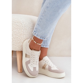 Zapatillas de zapatillas de cuero ecológicas en la plataforma beige 3
