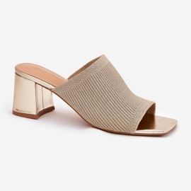 Tacones de mujer con pistilo dorado 4