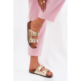 Chanclas para mujeres con abrazaderas en una suela dorada de corcho dorado 5