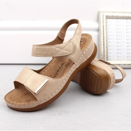 Sandalias velcro eVento W EVE223A beige 11