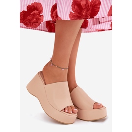 Zapatillas para mujeres ecológicas en la plataforma y cuñas beige 2
