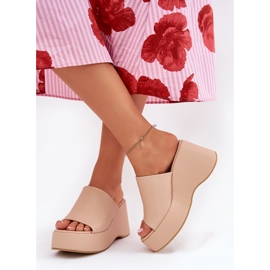Zapatillas para mujeres ecológicas en la plataforma y cuñas beige 6