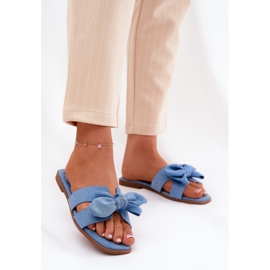 Chanclas de mujeres planas con arco azul 2